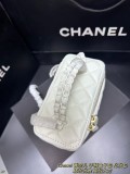 シャネルバッグ CHANEL 2025新作 化粧ポーチ