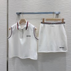 ミュウミュウ服 Miu Miu 2025新作 スーツ