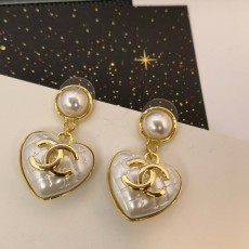 シャネルピアス CHANEL 2025新作 ピアス