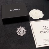 シャネルブローチ CHANEL 2025新作 ブローチ
