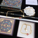 ディオールブレスレット DIOR 2025新作 ブレスレット