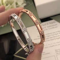 ヴァンクリーフ&アーペルブレスレット Vancleef&Arpels 2025新作 ブレスレット