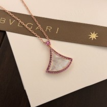 ブルガリネックレス BVLGARI 2025新作 ネックレス