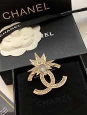シャネルブローチ CHANEL 2025新作 ブローチ