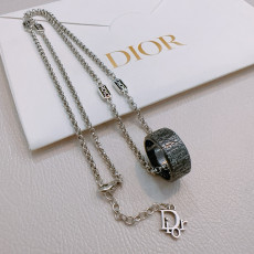 ディオールネックレス DIOR 2025新作 ネックレス