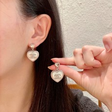シャネルピアス CHANEL 2025新作 ピアス