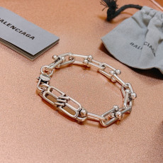 ブルガリブレスレット BVLGARI 2025新作 ブレスレット