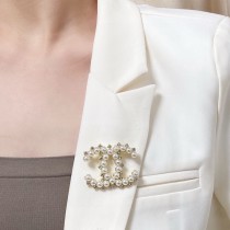 シャネルブローチ CHANEL 2025新作 ブローチ