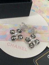 シャネルピアス CHANEL 2025新作 ピアス