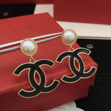 シャネルピアス CHANEL 2025新作 ピアス