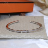 エルメスブレスレット HERMES 2025新作 ブレスレット