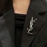 サンローランブローチ Yves Saint Laurent 2025新作 ブローチ