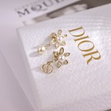 ディオールピアス DIOR 2025新作 ピアス