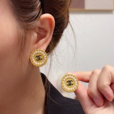 シャネルピアス CHANEL 2025新作 ピアス