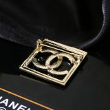 シャネルブローチ CHANEL 2025新作 ブローチ