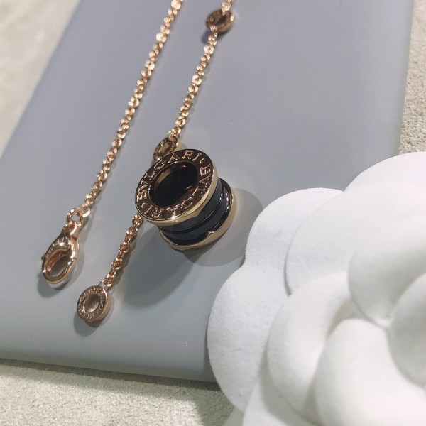 ブルガリネックレス BVLGARI 2025新作 ネックレス