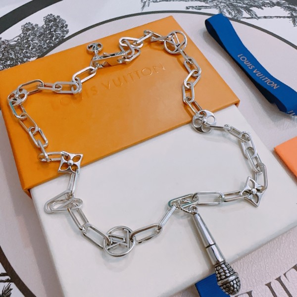 ルイヴィトンネックレス LOUIS VUITTON 2025新作 ネックレス