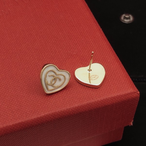 シャネルピアス CHANEL 2025新作 ピアス