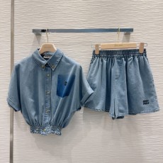 ミュウミュウ服 Miu Miu 2025新作 スーツ