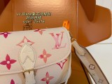 ルイヴィトンバッグ LOUIS VUITTON 2025新作 スリングバッグ