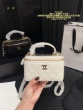シャネルバッグ CHANEL 2025新作 ハンドバッグ