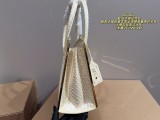ミュウミュウバッグ Miu Miu 2025新作 ハンドバッグ