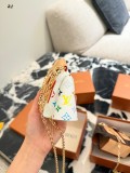 ルイヴィトンバッグ LOUIS VUITTON 2025新作 スリングバッグ