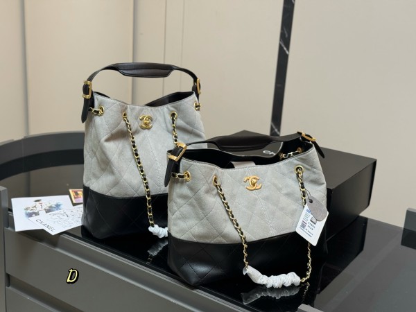シャネルバッグ CHANEL 2025新作 トートバッグ