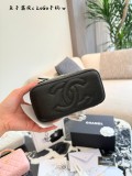 シャネルバッグ CHANEL 2025新作 ハンドバッグ
