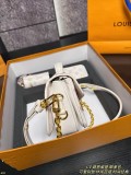 ルイヴィトンバッグ LOUIS VUITTON 2025新作 メッセンジャーバッグ