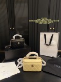 シャネルバッグ CHANEL 2025新作 ハンドバッグ
