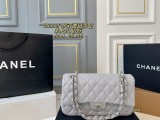シャネルバッグ CHANEL 2025新作 チェーンバッグ