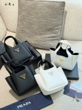 プラダバッグ PRADA 2025新作 ハンドバッグ