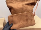 サンローランバッグ Yves Saint Laurent 2025新作 バケットバッグ