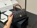 シャネルバッグ CHANEL 2025新作 ハンドバッグ
