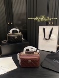 シャネルバッグ CHANEL 2025新作 ハンドバッグ