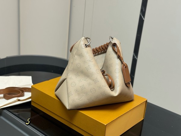 ルイヴィトンバッグ LOUIS VUITTON 2025新作 ハンドバッグ