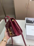 サンローランバッグ Yves Saint Laurent 2025新作 メッセンジャーバッグ