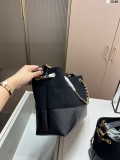 シャネルバッグ CHANEL 2025新作 トートバッグ