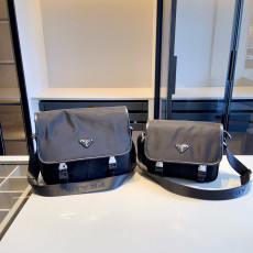 プラダバッグ PRADA 2025新作 スリングバッグ