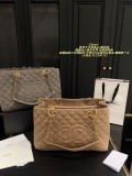 シャネルバッグ CHANEL 2025新作 チェーンバッグ
