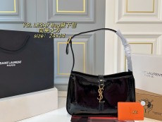 サンローランバッグ Yves Saint Laurent 2025新作 ショルダーバッグ