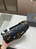 サンローランバッグ Yves Saint Laurent 2025新作 メッセンジャーバッグ