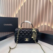 シャネルバッグ CHANEL 2025新作 チェーンバッグ