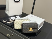 セリーヌバッグ CELINE 2025新作 ショルダーバッグ