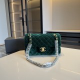 シャネルバッグ CHANEL 2025新作 チェーンバッグ