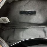 ルイヴィトンバッグ LOUIS VUITTON 2025新作 スリングバッグ