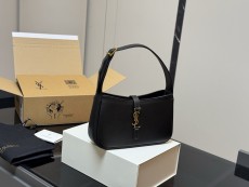 サンローランバッグ Yves Saint Laurent 2025新作 ショルダーバッグ