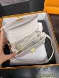 ルイヴィトンバッグ LOUIS VUITTON 2025新作 メッセンジャーバッグ