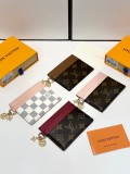 ルイヴィトン財布 LOUIS VUITTON 2025新作 パスケース
